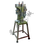 玻璃瓶旋蓋設(shè)備